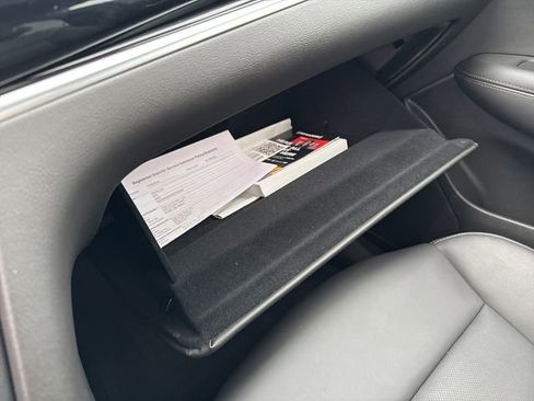 Used 2024 Cadillac XT6 Sport image 34