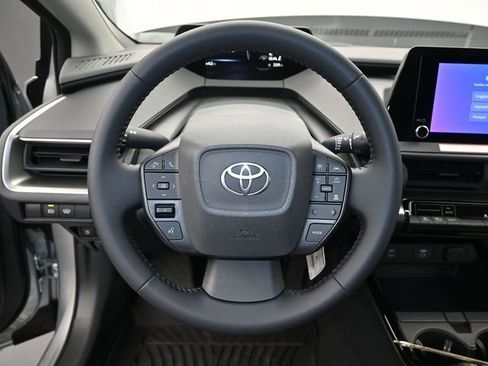 New 2026 Toyota Prius LE image 5