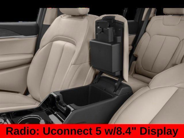 Used 2021 Jeep Grand Cherokee L Limited AWD/4WD image 25