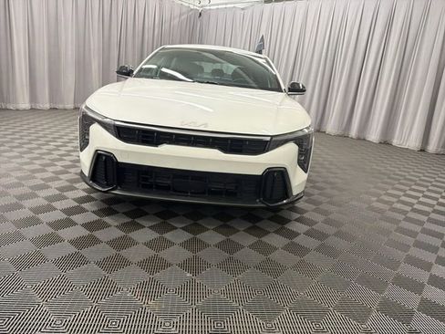 Certified 2025 Kia K4 GT-Line FWD image 3