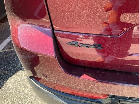 Used 2023 Jeep Grand Cherokee Altitude image 7