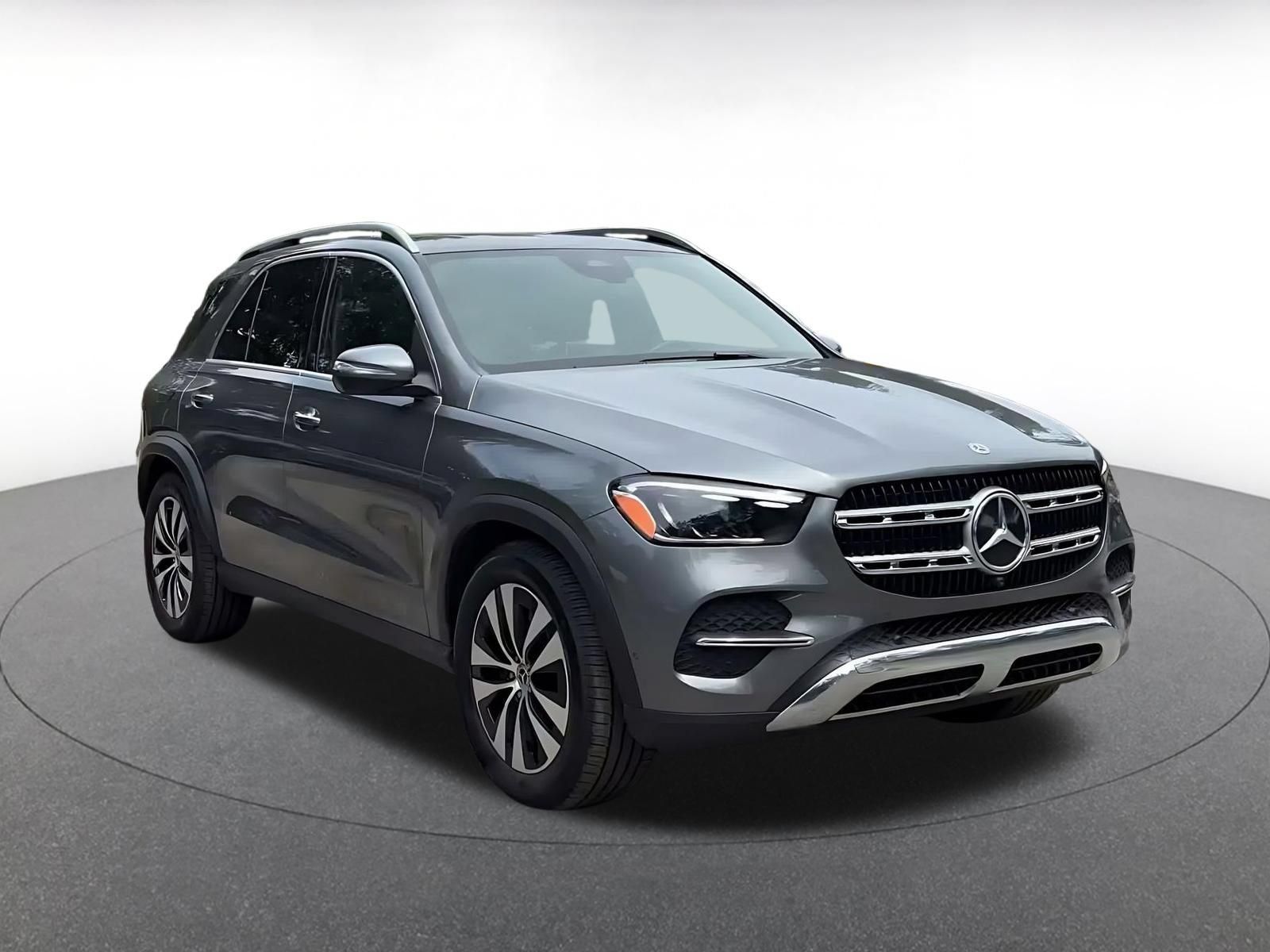 Used 2026 Mercedes-Benz GLE 350 4MATIC image 3