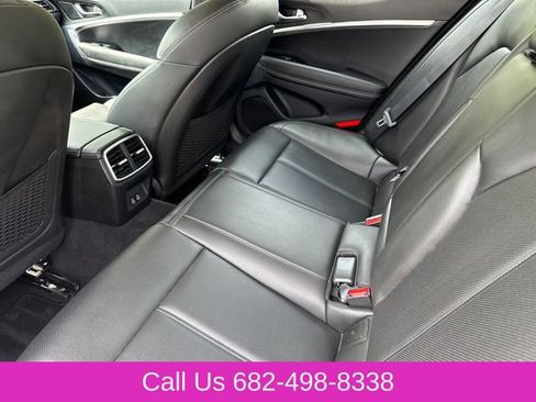 Used 2025 Genesis G70 2.5T AWD/4WD image 16