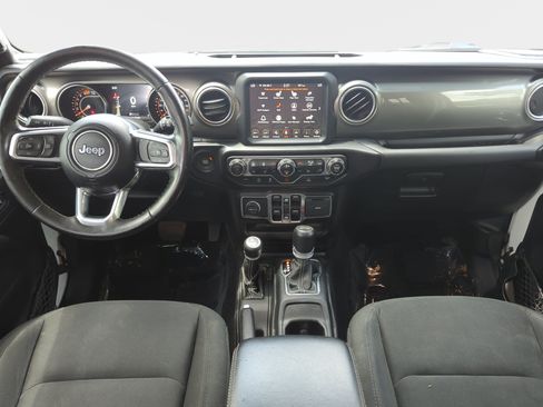 Used 2021 Jeep Wrangler Unlimited Sahara AWD/4WD image 9