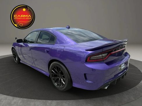 Used 2018 Dodge Charger R/T Scat Pack w/ Dynamics Package RWD image 3