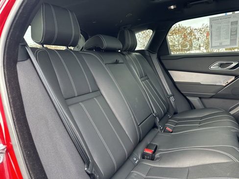 Used 2022 Land Rover Range Rover Velar R-Dynamic S image 34