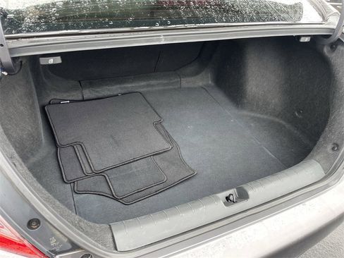 Used 2018 Honda Civic EX-L image 35