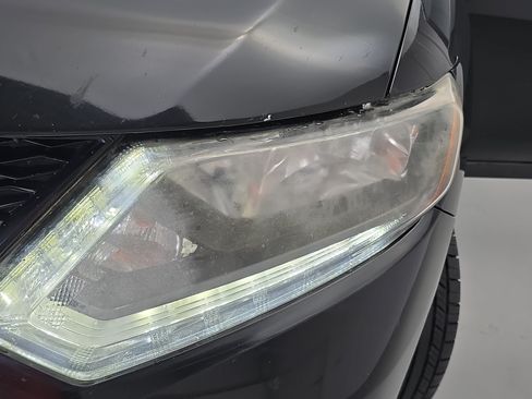 Used 2016 Nissan Rogue SV w/ SV Premium Package AWD/4WD image 31