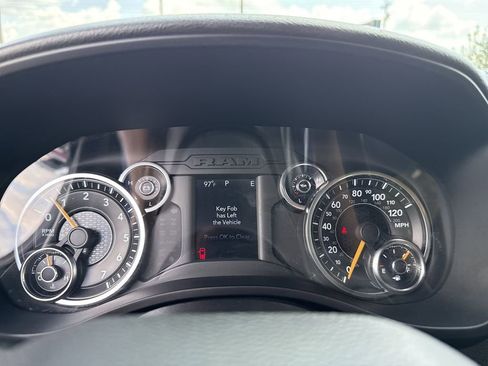 Used 2022 RAM 1500 Big Horn image 25