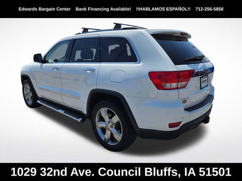 Used 2013 Jeep Grand Cherokee Overland AWD/4WD image 5