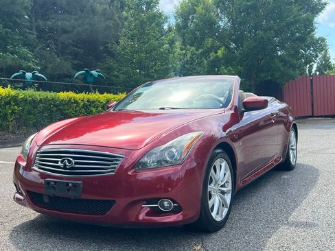 Used 2014 INFINITI Q60 Convertible w/ Premium Package RWD image 17