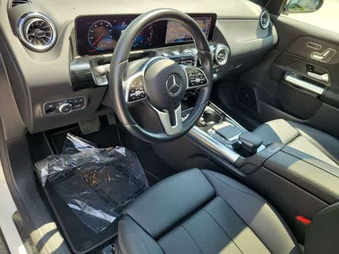 Used 2023 Mercedes-Benz GLA 250 4MATIC image 10