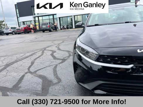 Certified 2023 Kia Forte LXS FWD image 18
