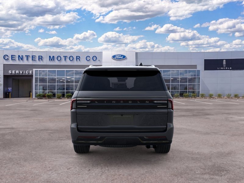 New 2025 Lincoln Navigator Reserve AWD/4WD image 5