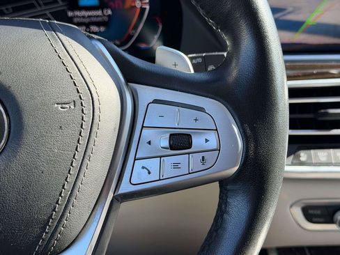 Used 2021 BMW X7 xDrive40i w/ Executive Package image 10