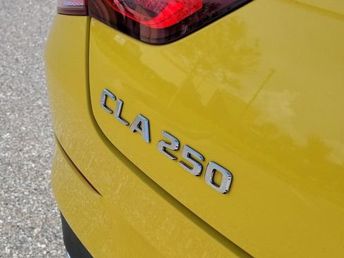 Used 2022 Mercedes-Benz CLA 250 image 5