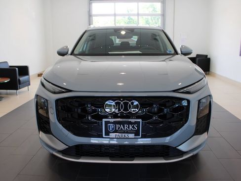 New 2026 Audi Q3 quattro 2.0T AWD/4WD image 12