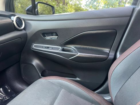 Used 2020 Nissan Versa SR w/ Convenience Package FWD image 16
