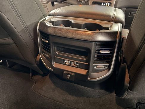 Used 2020 RAM 1500 Big Horn AWD/4WD image 39