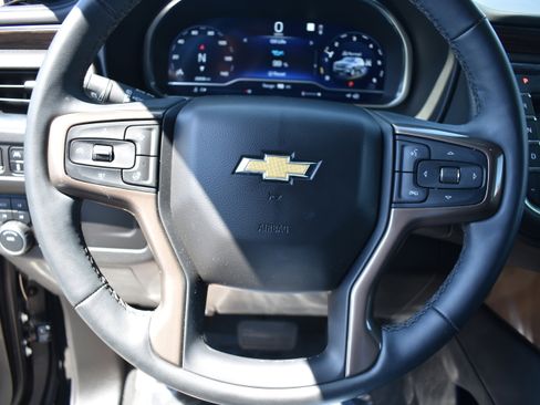 Used 2023 Chevrolet Tahoe High Country w/ Premium Package 2 AWD/4WD image 13