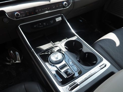 New 2026 Kia Carnival SX image 37