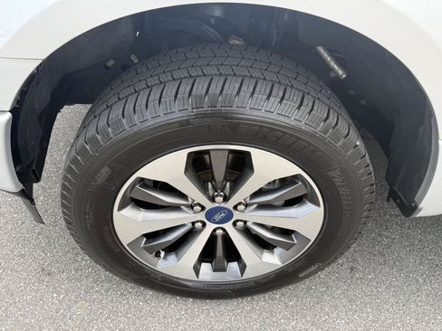 Used 2019 Ford F150 XL w/ Equipment Group 101A Mid AWD/4WD image 12