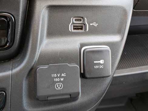 New 2026 RAM ProMaster 2500 w/ Convenience Group FWD image 22