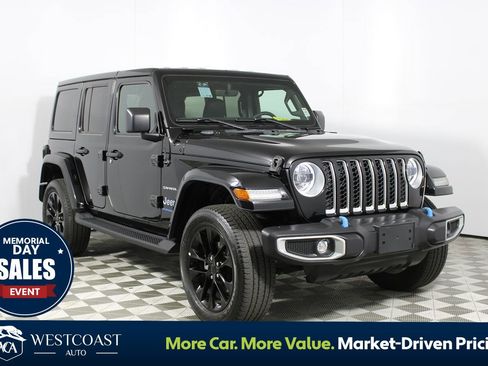 Used 2023 Jeep Wrangler Unlimited Sahara AWD/4WD image 1