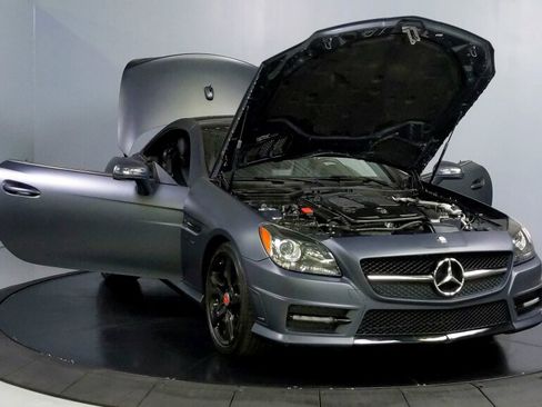 Used 2012 Mercedes-Benz SLK 350 image 16