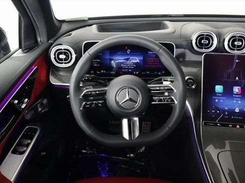 New 2026 Mercedes-Benz GLC 300 image 3