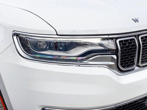 Used 2022 Jeep Wagoneer Series I w/ Premium Group I image 40