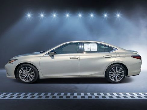 Used 2019 Lexus ES 350 w/ Premium Package FWD image 34