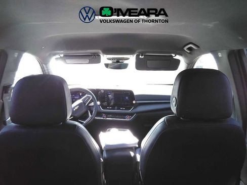 Used 2025 Chevrolet Equinox LT w/ Convenience Package II AWD/4WD image 6