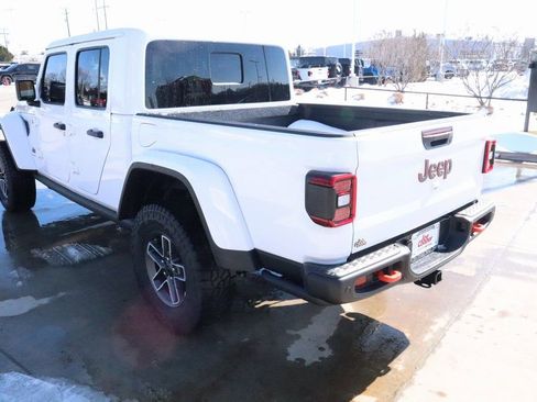 New 2026 Jeep Gladiator Mojave image 23