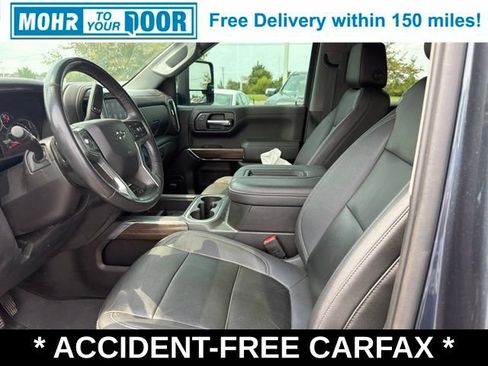Used 2021 Chevrolet Silverado 1500 LT Trail Boss w/ Convenience Package II AWD/4WD image 16