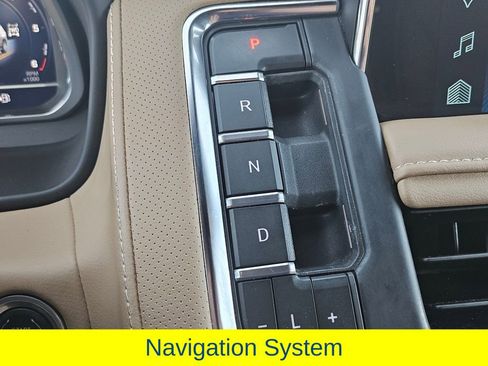 Used 2023 Chevrolet Tahoe Premier image 30