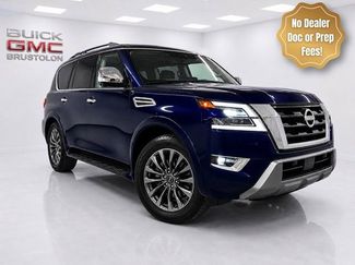 Used 2024 Nissan Armada Platinum w/ Captain's Chairs Package AWD/4WD video 3