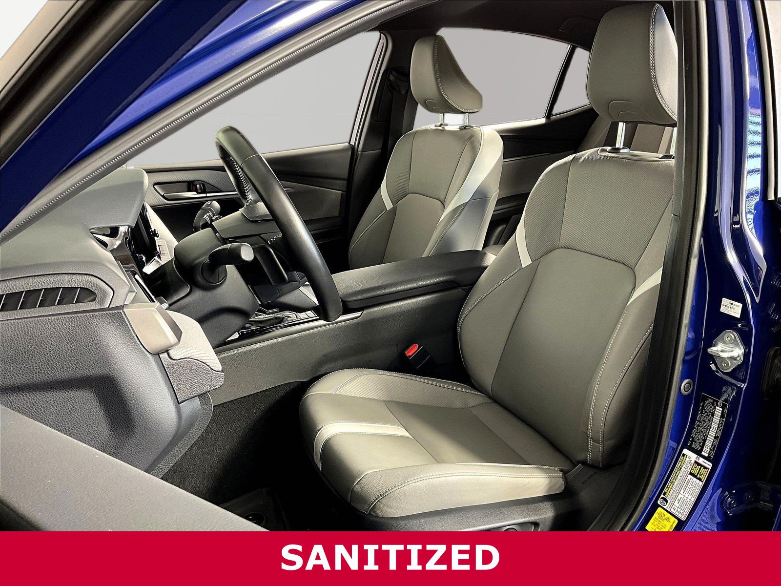 Used 2025 Toyota Camry SE FWD image 20