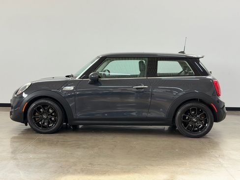 Used 2015 MINI Cooper S image 31