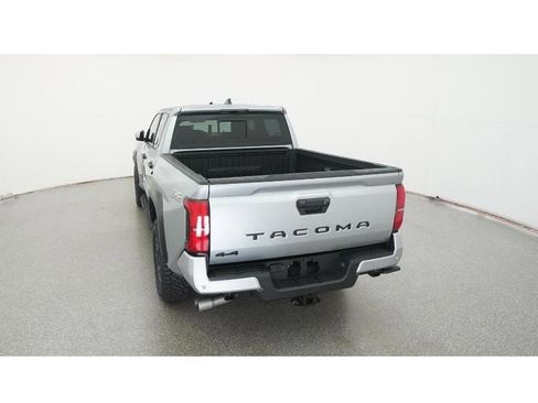 New 2025 Toyota Tacoma TRD Off-Road image 25