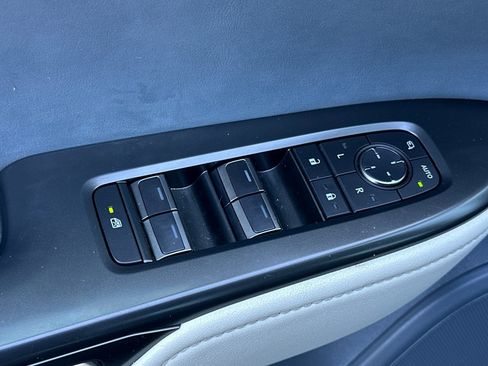 Used 2023 Lexus RZ 450e Premium w/ Technology Package image 13