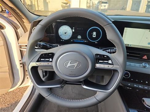 New 2025 Hyundai Elantra SEL w/ Cargo Package image 25