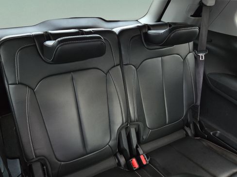 Used 2021 Jeep Grand Cherokee L Limited image 17