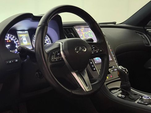 Used 2017 INFINITI Q60 3.0t w/ Premium Plus Package 3.0T AWD/4WD image 21