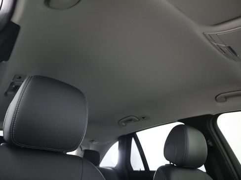 Used 2022 Mercedes-Benz GLC 300 GLC 300 image 18