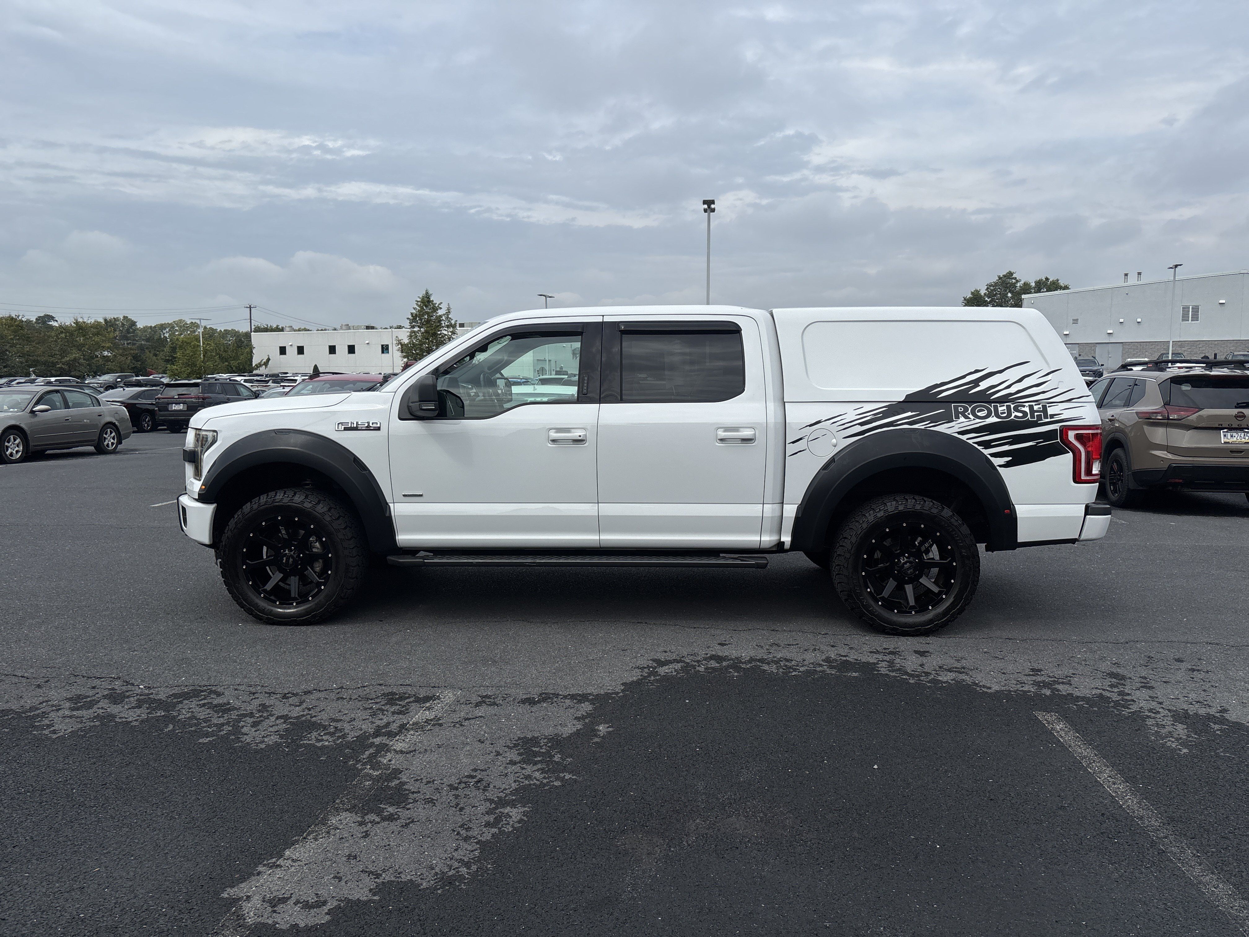 Used 2016 Ford F150 XLT w/ Equipment Group 302A Luxury AWD/4WD image 15