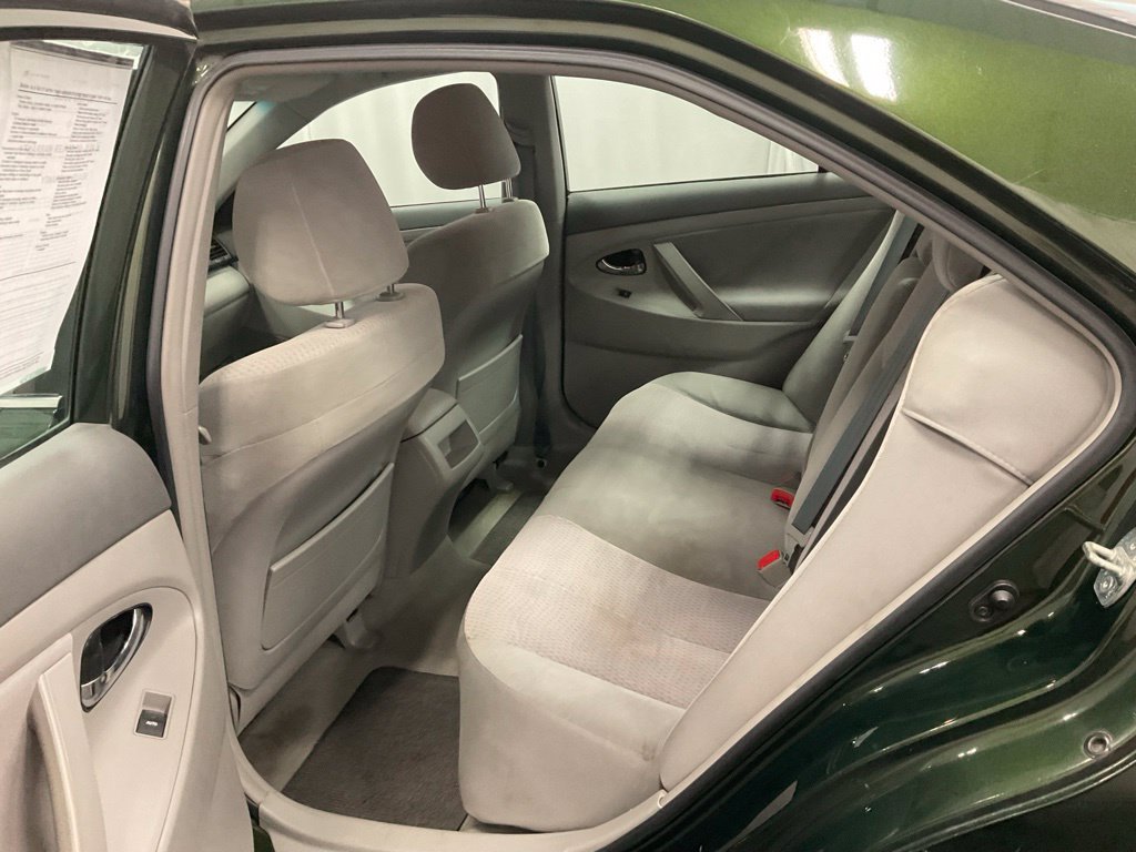 Used 2011 Toyota Camry LE w/ LE Extra-Value Pkg FWD image 28