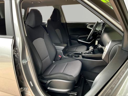 Used 2023 Kia Soul LX FWD image 27