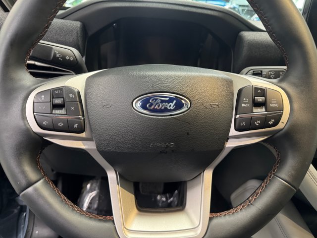 Used 2026 Ford Explorer Active w/ Active Comfort Package AWD/4WD image 19
