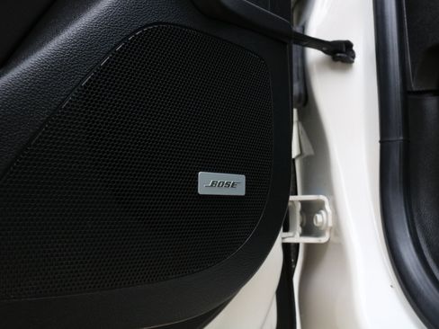 Used 2014 Buick LaCrosse Premium w/ Driver Confidence Package image 19